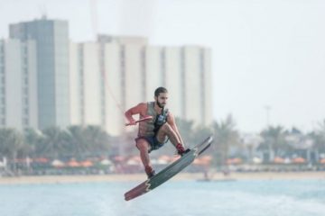 الجولة الأولى من بطولة الإمارات للتزلج على الماء في أبوظبي تنطلق اليوم