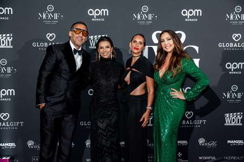 Zazou Belounis (owner and CEO Casanis Group) – Eva Longoria – Johanna MatraganoBelounis (Casanis Group) – Maria Bravo