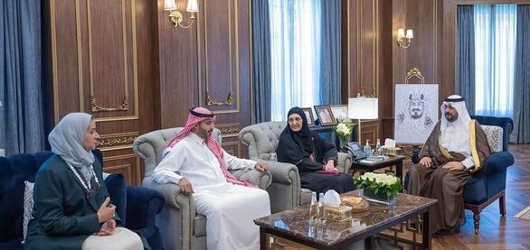Northern Borders Governor Welcomes Chairman of the Pink Ribbon Breast Cancer Association Board