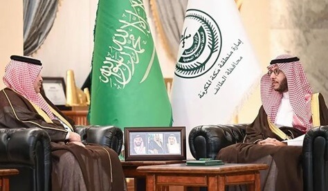 Taif Governor Meets Aramco Regional Government Relations Director in the Western Region