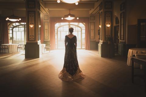 ZDF Studios assure la distribution mondiale de la nouvelle série dramatique romantique néerlandaise Grand Hotel by the Sea.